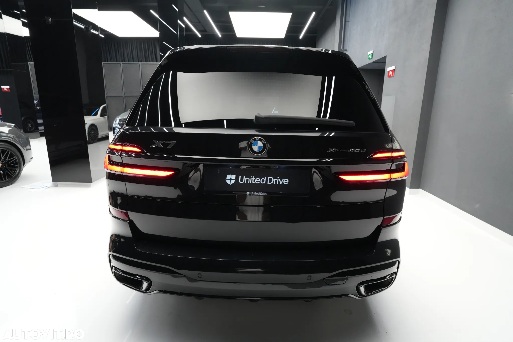 BMW X7 xDrive40d MHEV - 18