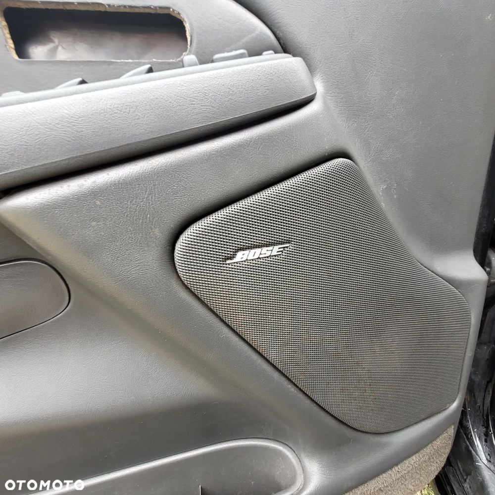 Chevrolet Avalanche 5.3 LS - 23