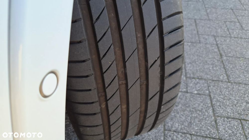 Ford Kuga 2.0 TDCi 4x4 ST-Line - 38