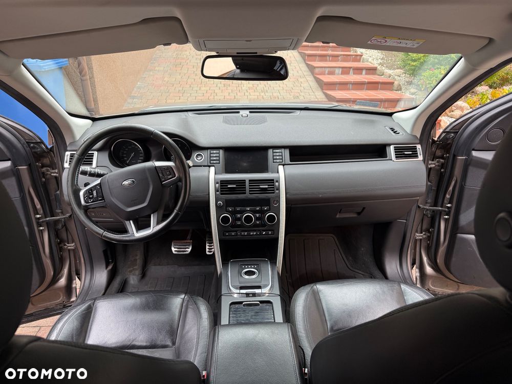 Land Rover Discovery Sport - 9