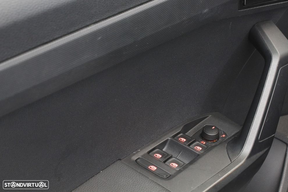 SEAT Arona 1.0 TSI Style - 23