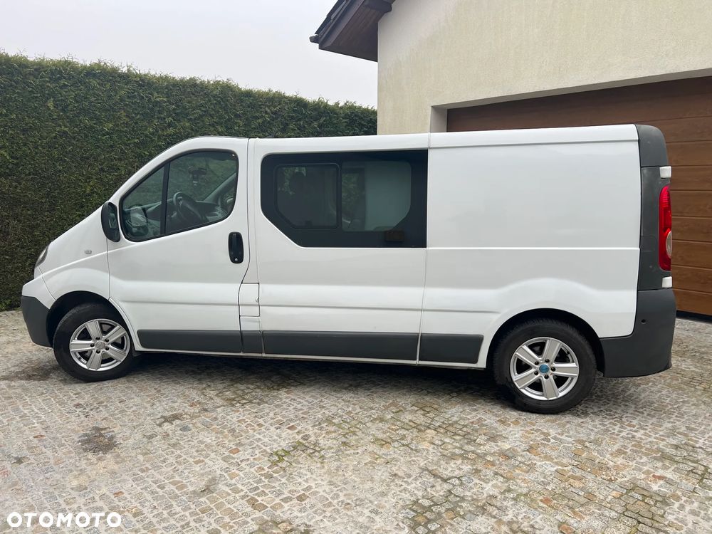 Renault trafic - 1