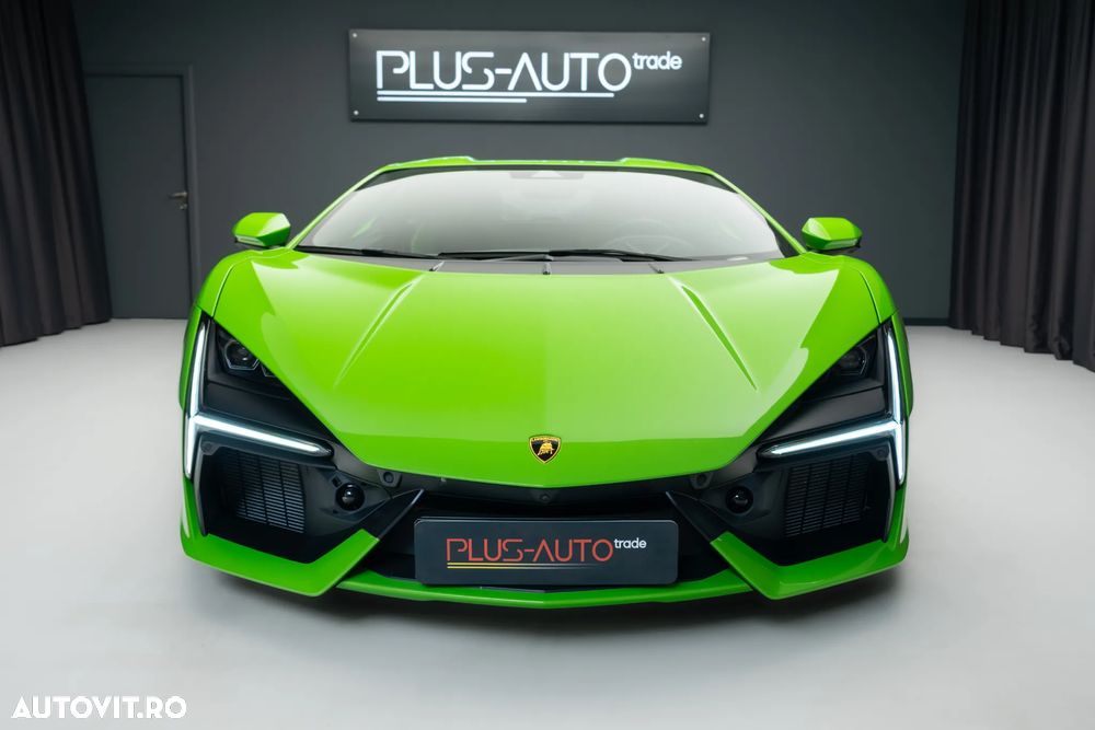 Lamborghini Revuelto - 3