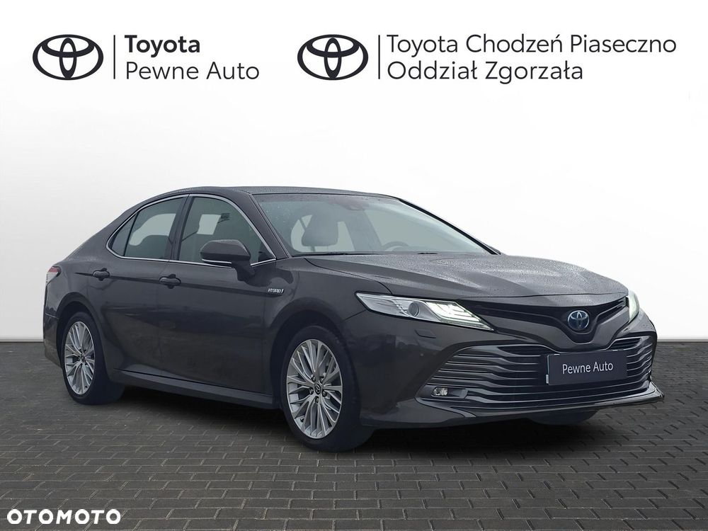 Toyota Camry 2.5 Hybrid Executive CVT - 3
