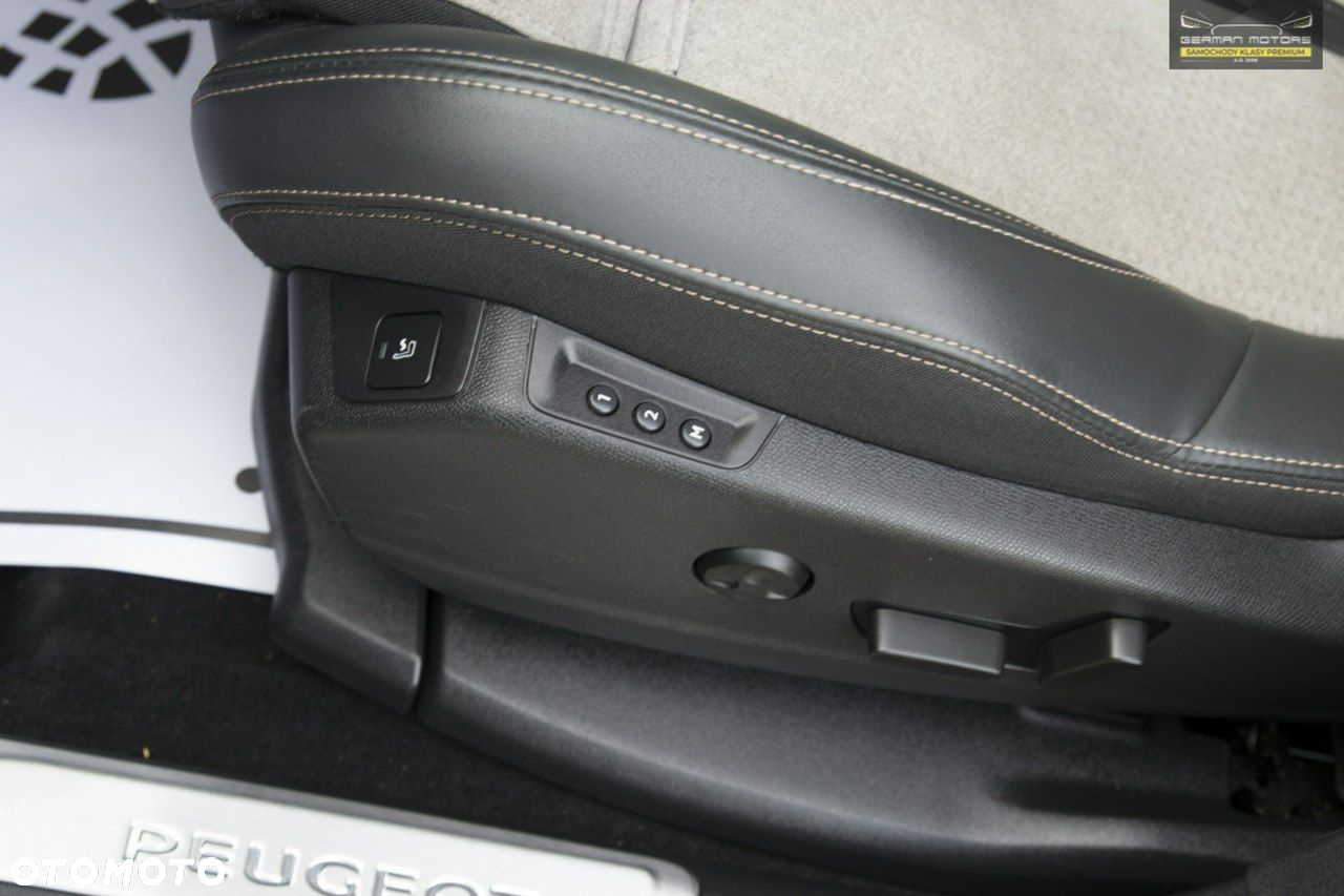 Peugeot 3008 - 22