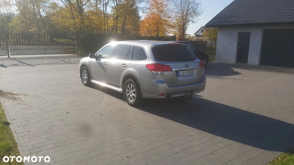 Subaru Legacy 2.0i Comfort - 8