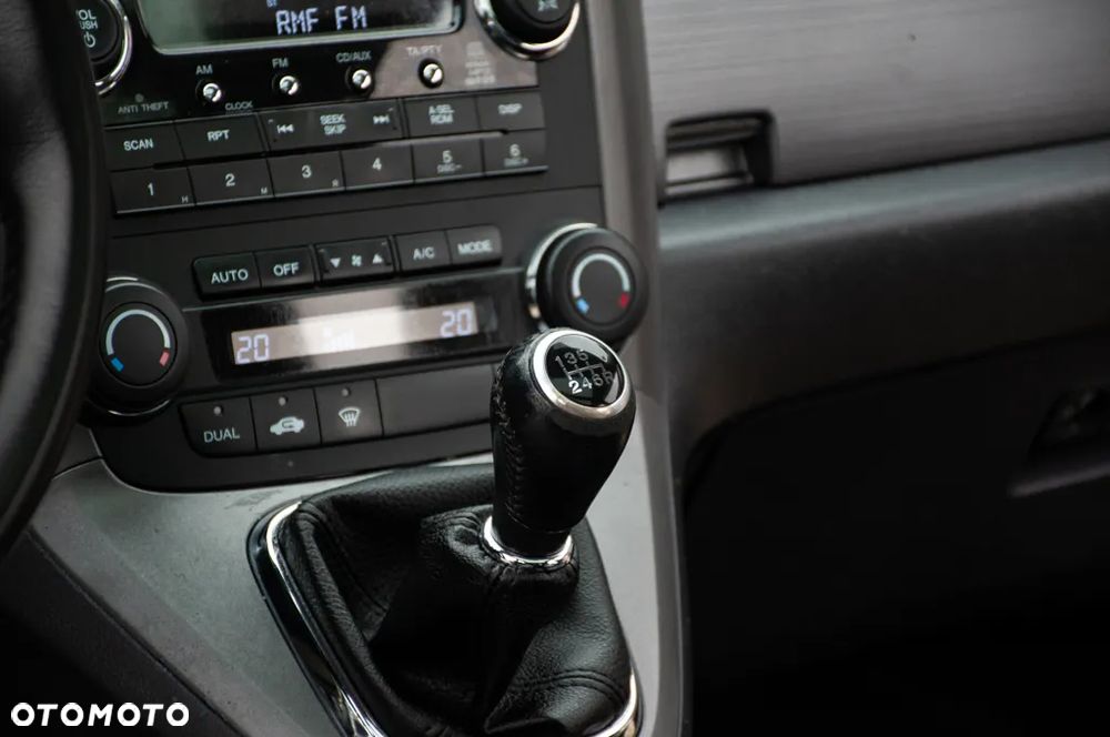 Honda CR-V 2.0i Executive - 32