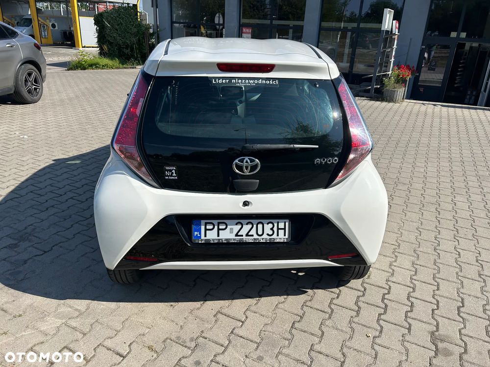 Toyota Aygo 1.0 VVT-i Sprint EU6 - 6