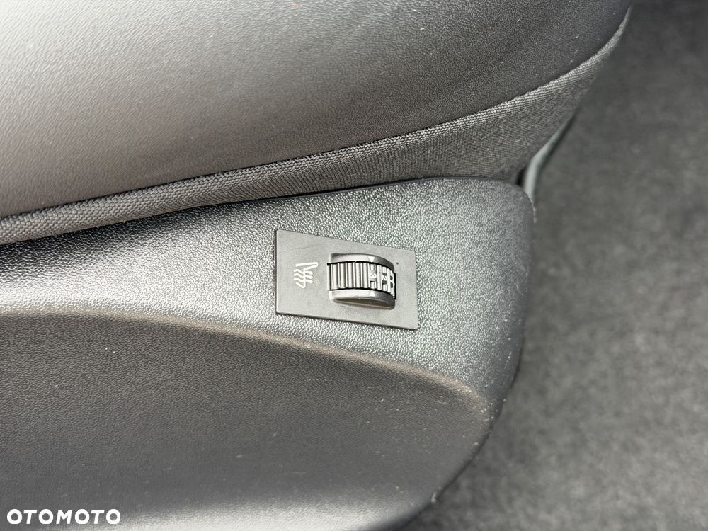 Peugeot 2008 BlueHDi FAP 120 STOP & START Allure - 30
