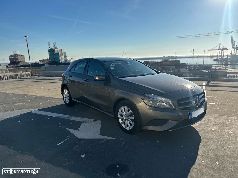 Mercedes-Benz A 180 - 3