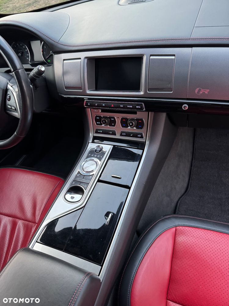 Jaguar XF XFR 5.0 V8 Kompressor - 19