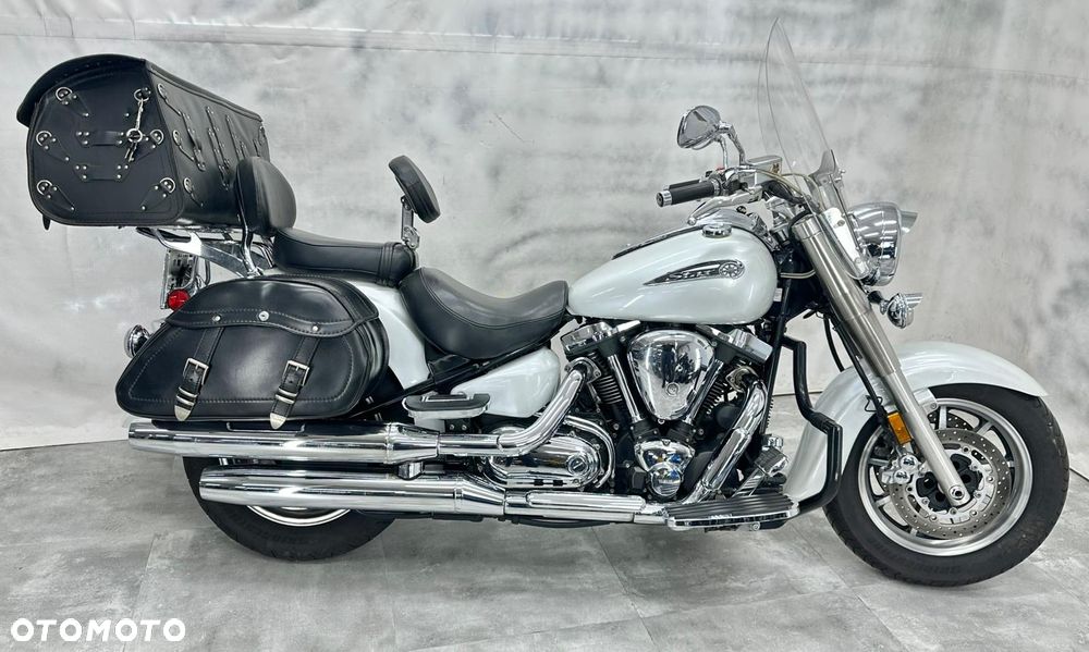 Yamaha Road Star - 1