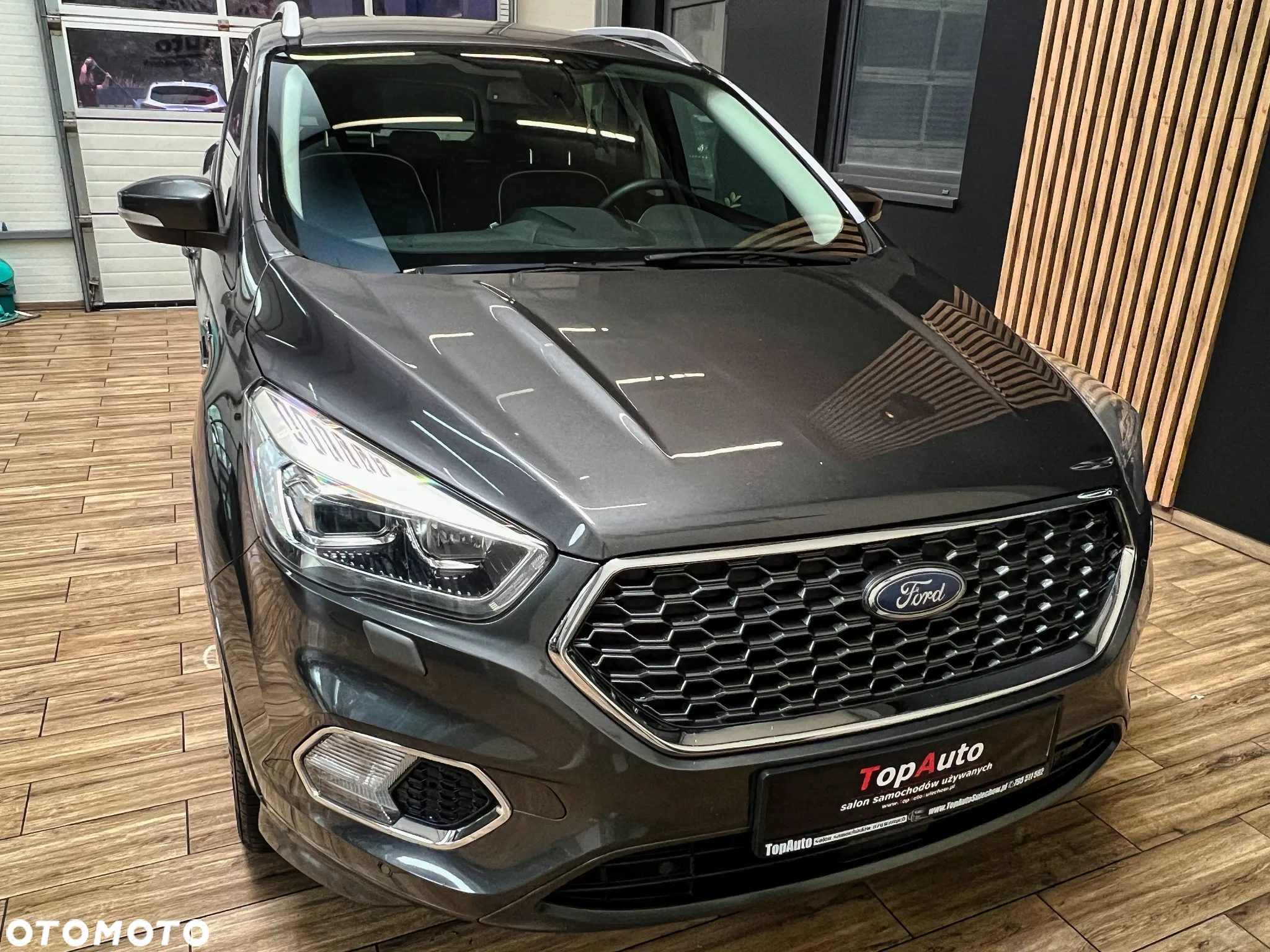 Ford Kuga 2.0 TDCi 4x4 Vignale - 3