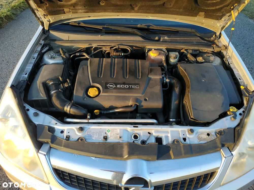 Opel Vectra 1.9 CDTI Cosmo - 9