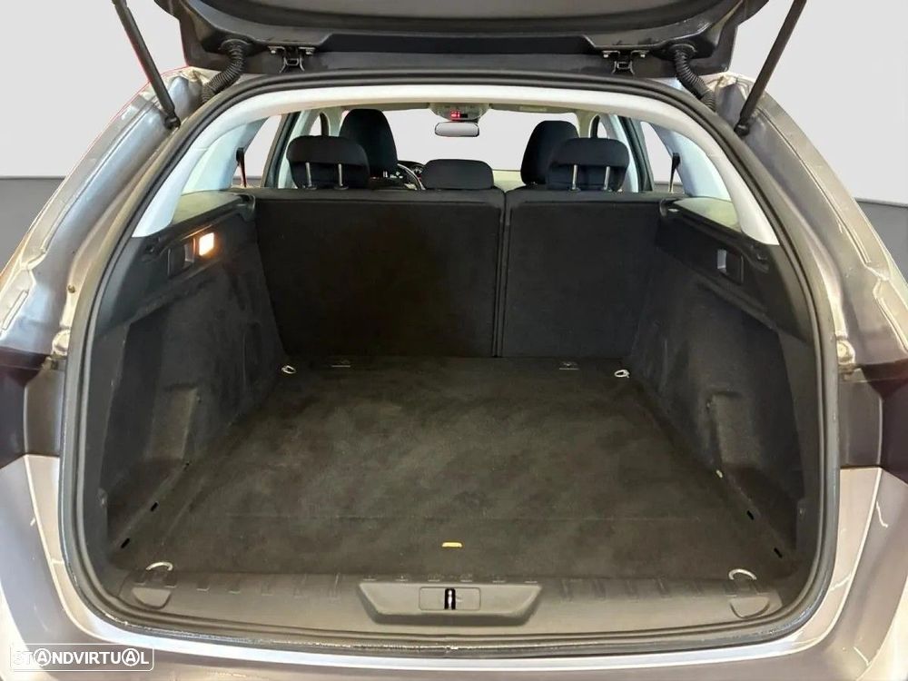 Peugeot 308 SW PureTech 110 Stop & Start Active - 11