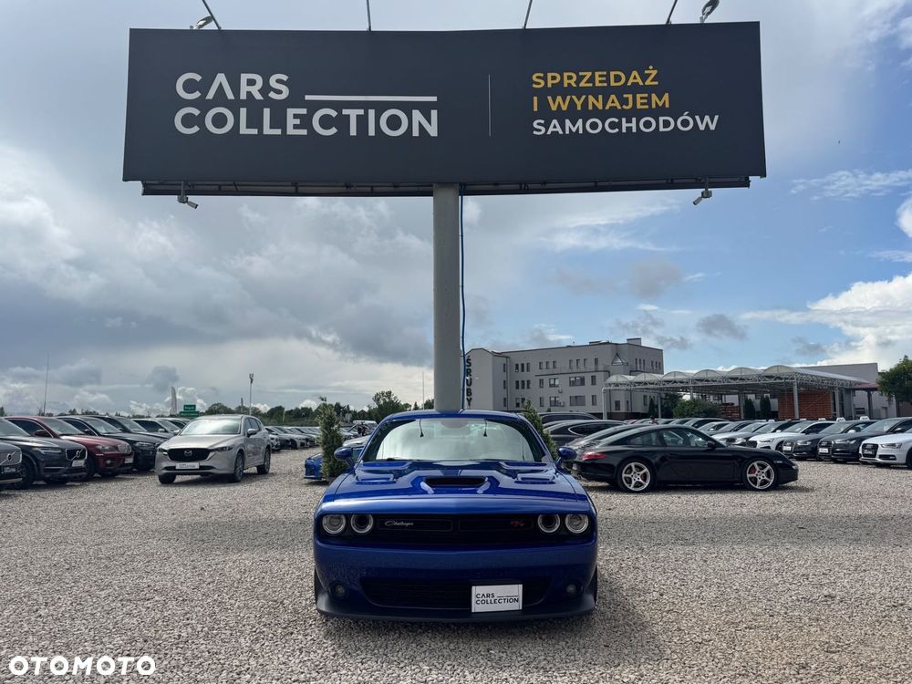 Dodge Challenger - 21