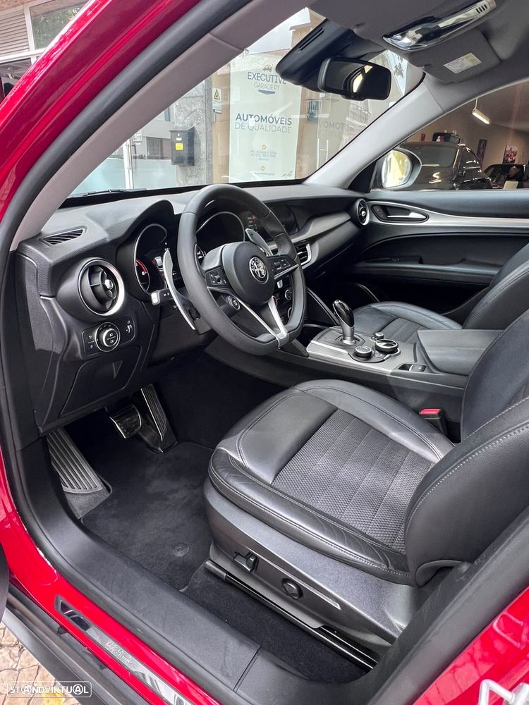 Alfa Romeo Stelvio 2.2 D Super AT8 - 17