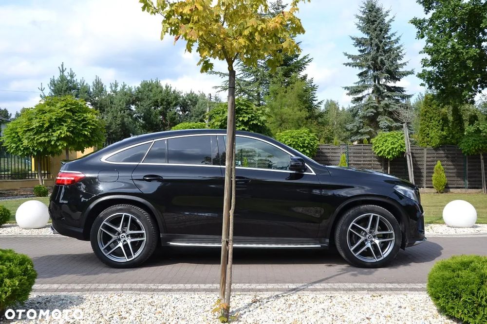 Mercedes-Benz GLE - 11