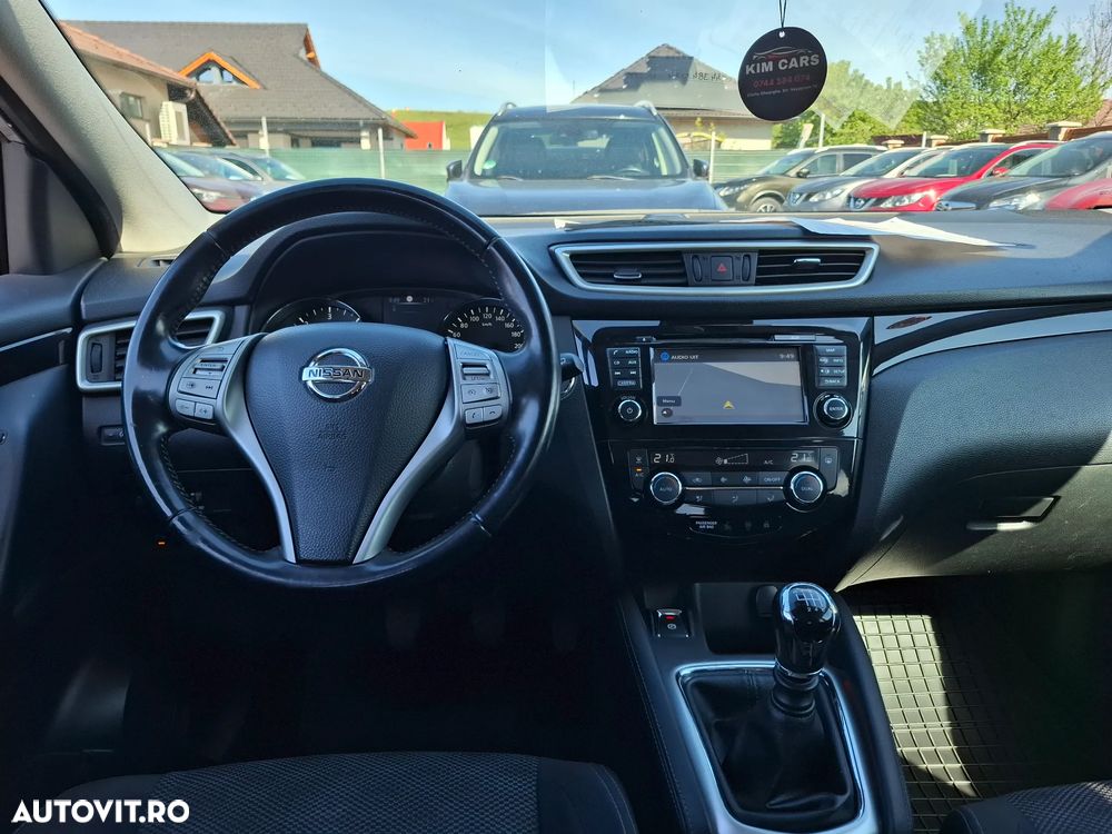 Nissan Qashqai 1.5 DCI N-Connecta - 15