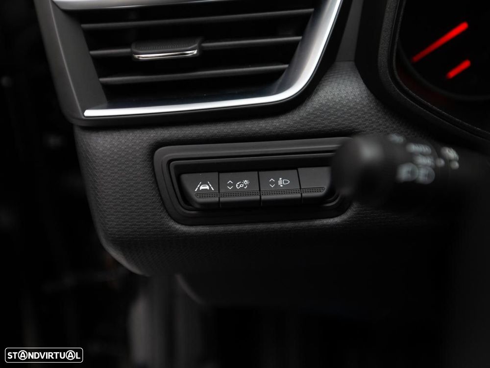 Renault Clio 1.0 TCe Equilibre - 14