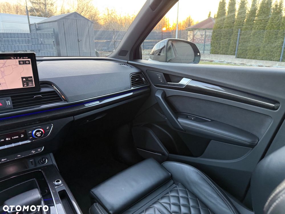 Audi SQ5 - 11