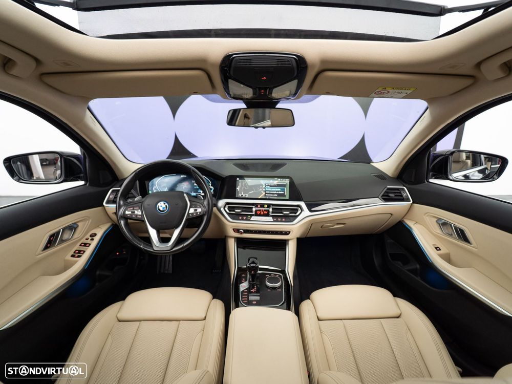 BMW 330 e Auto - 15