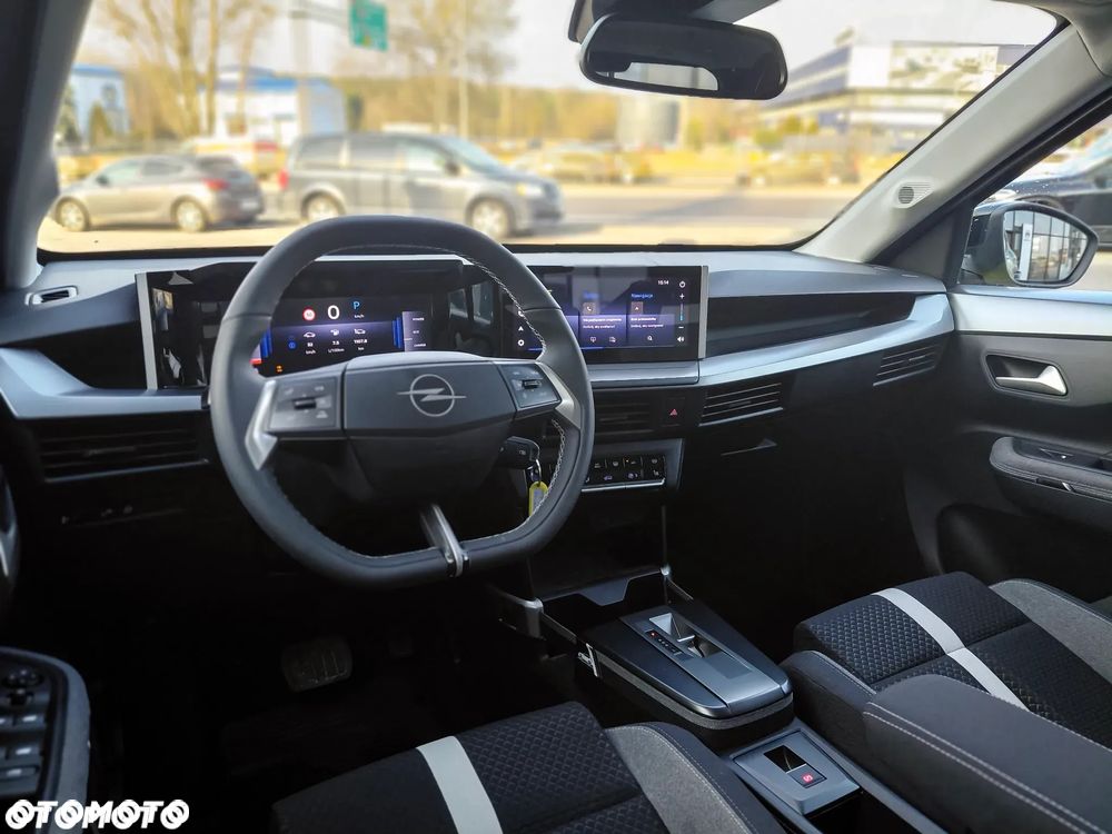 Opel Frontera - 13