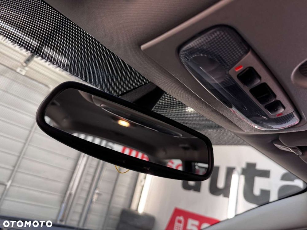 Ford Mondeo - 30