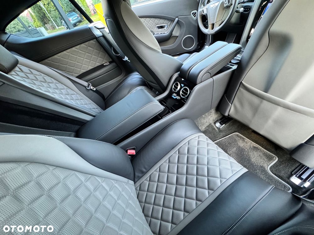 Bentley Continental GT Speed - 23