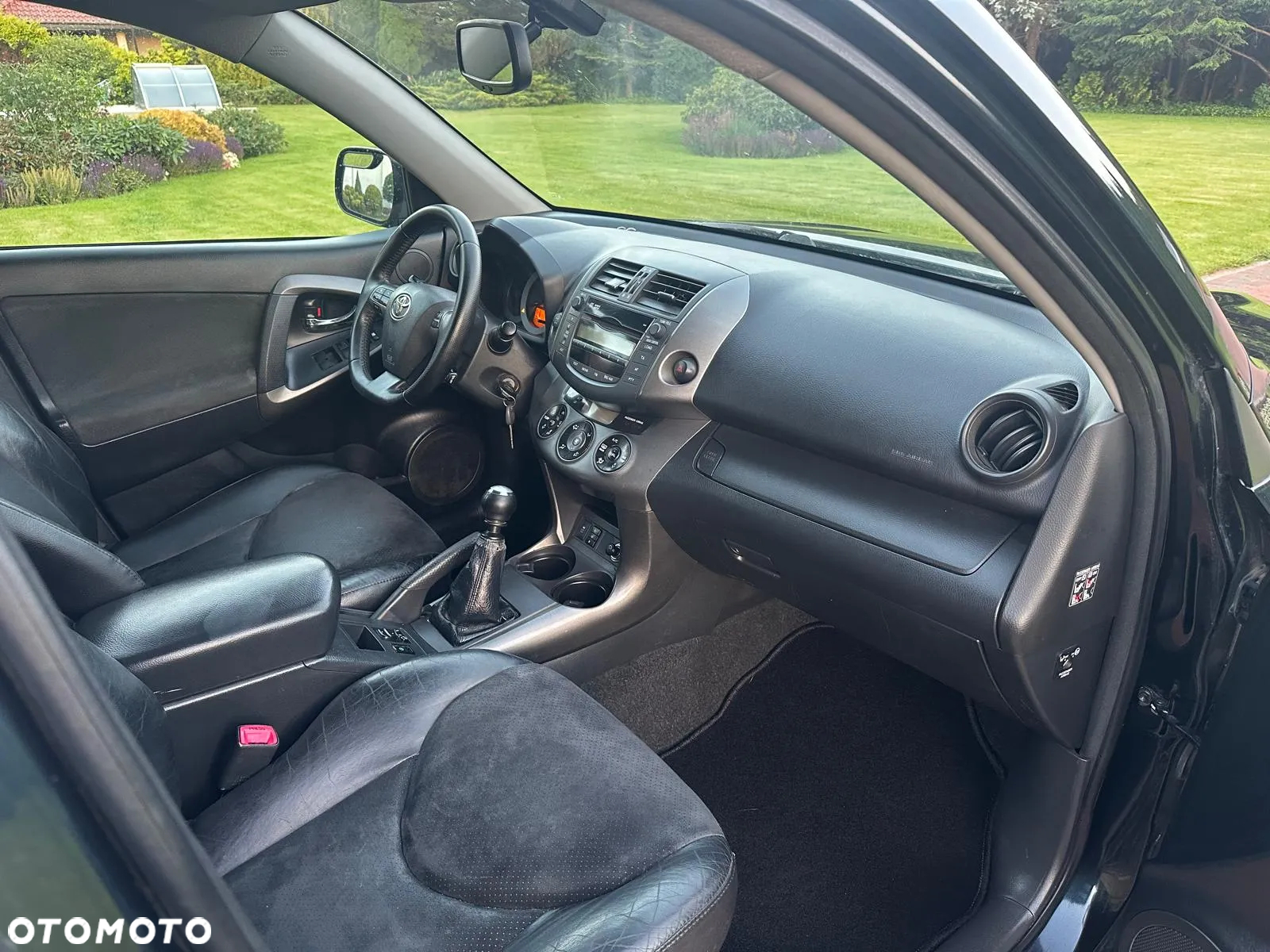 Toyota RAV4 2.2 D-4D 4x4 Executive - 9