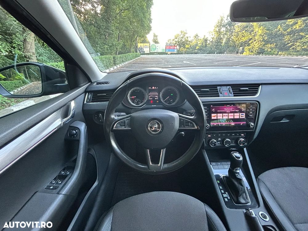 Skoda Octavia 2.0 TDI DSG Ambition - 9