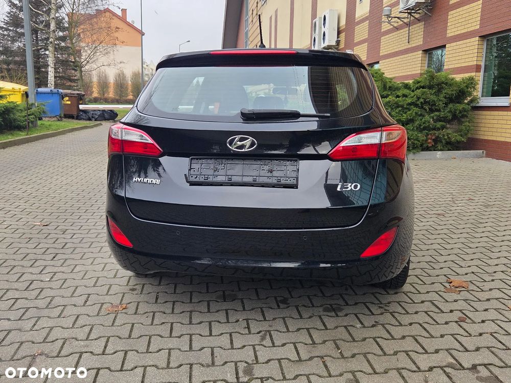Hyundai i30 i30cw 1.6 CRDi Trend - 10