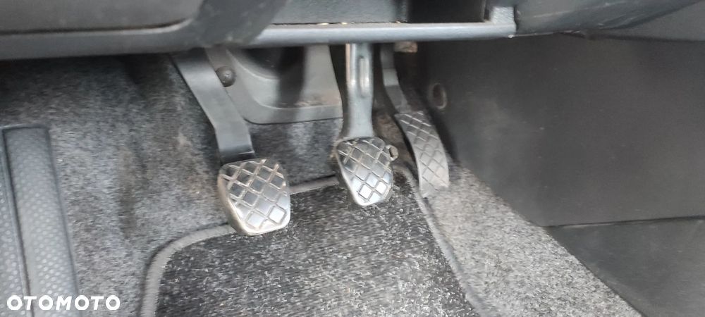 Skoda Fabia 1.2 HTP Active - 22