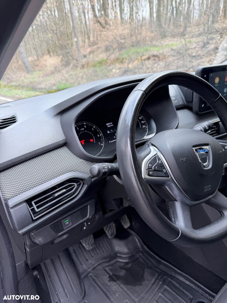 Dacia Sandero TCe 90 MT5 Journey - 12