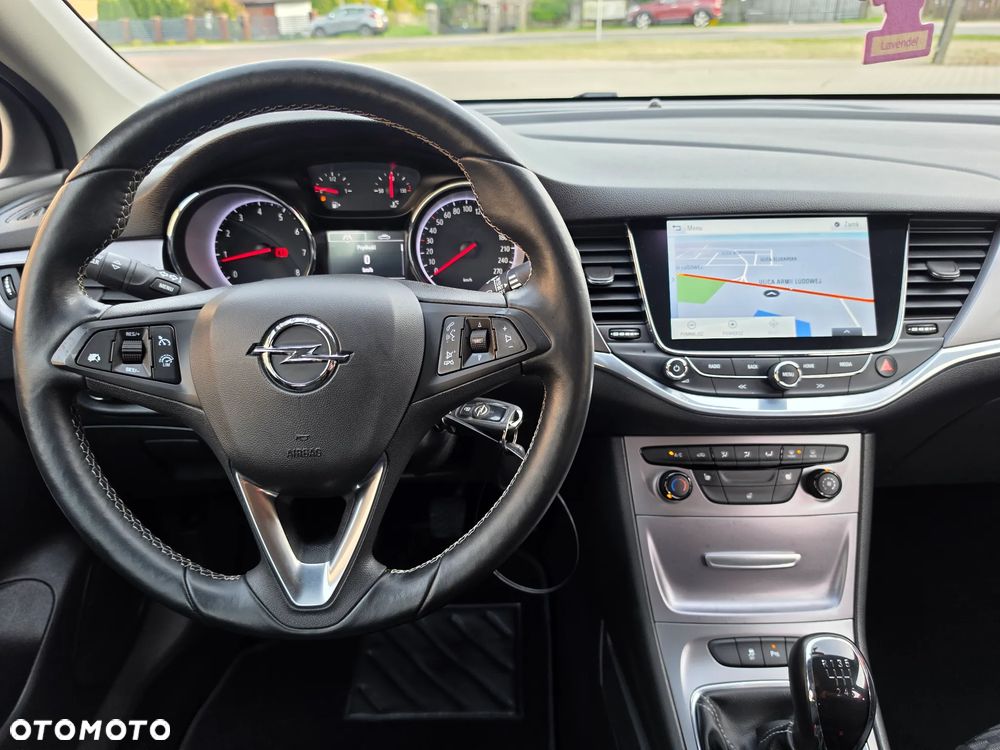 Opel Astra 1.4 Turbo Innovation - 15