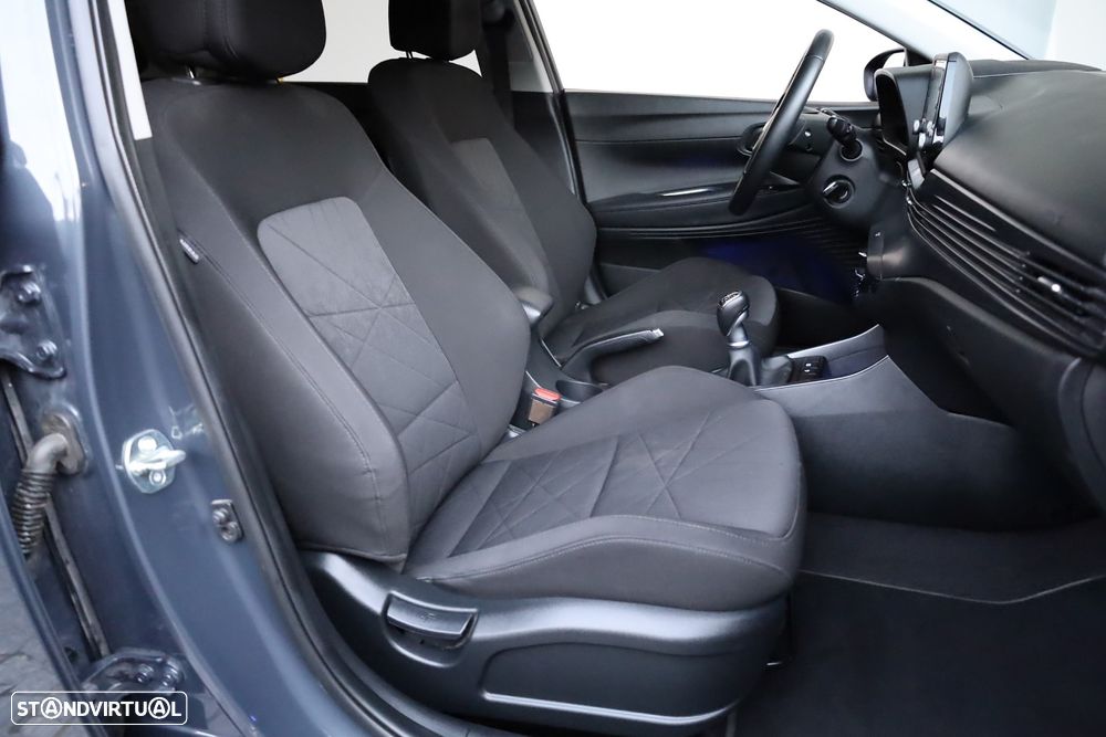 Hyundai Bayon 1.0 T-GDI Premium - 38