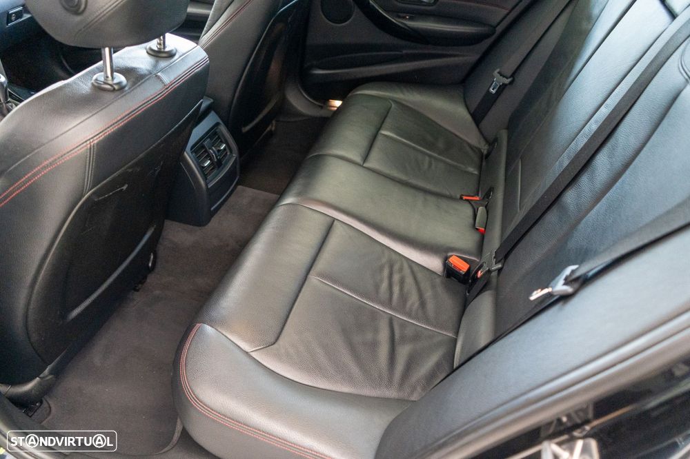 BMW 320 d ED Line Sport - 9