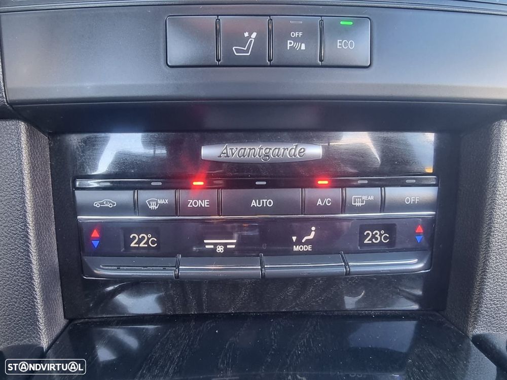 Mercedes-Benz E 200 - 15