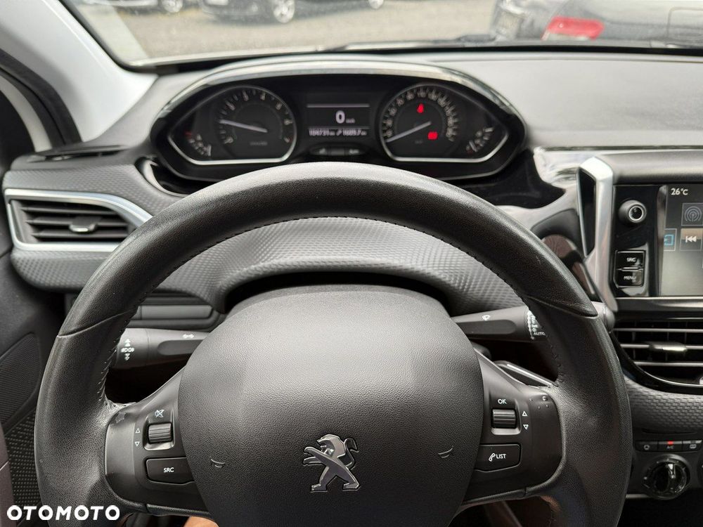 Peugeot 2008 - 10
