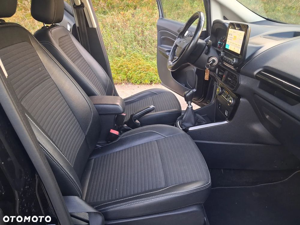 Ford EcoSport - 16