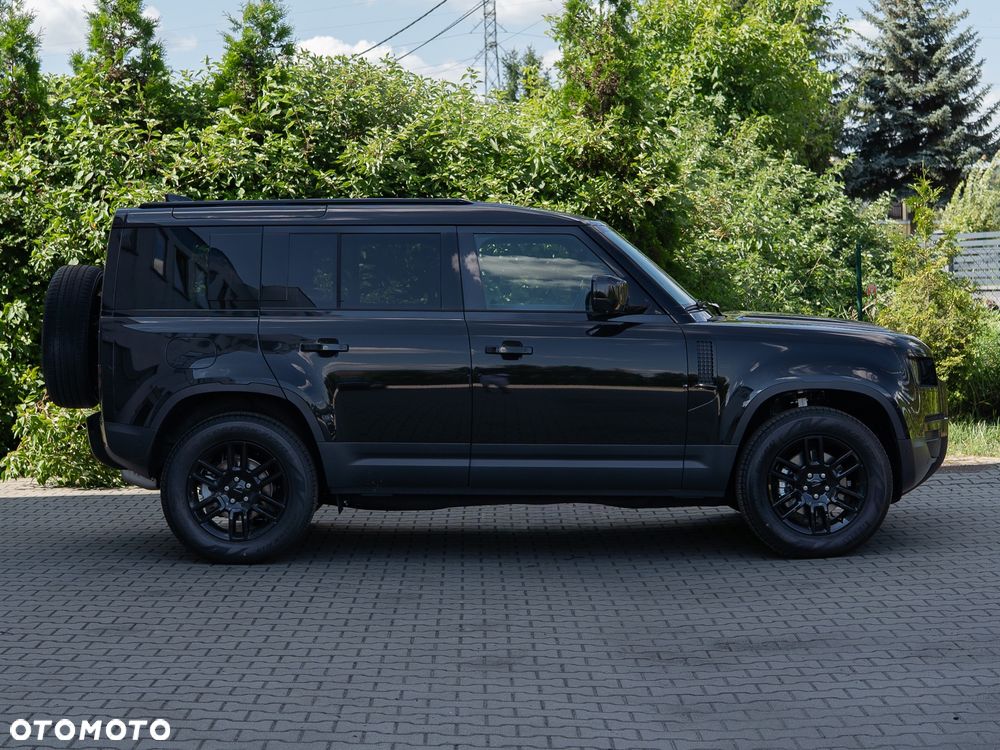 Land Rover Defender - 5