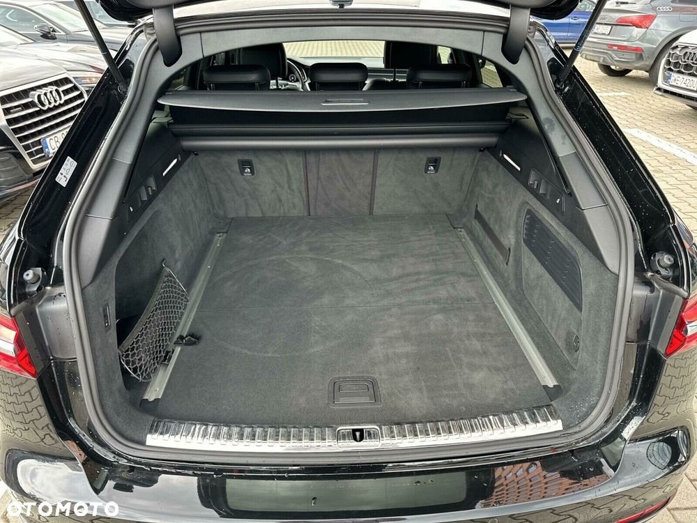 Audi A6 Avant - 13