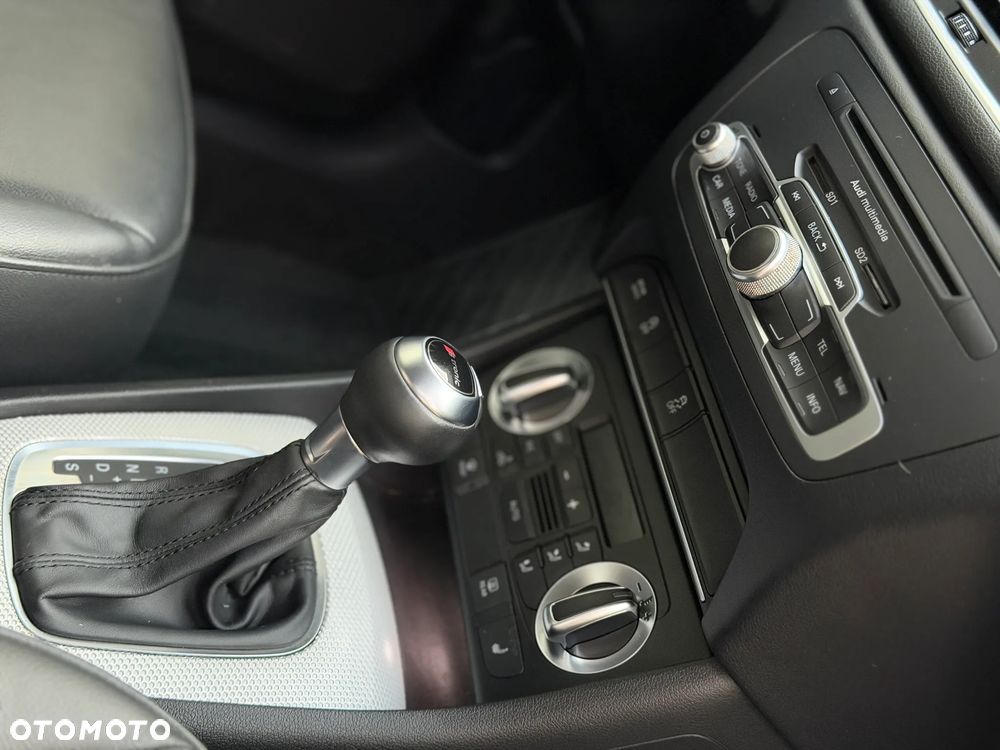 Audi Q3 2.0 TFSI Quattro S tronic - 24