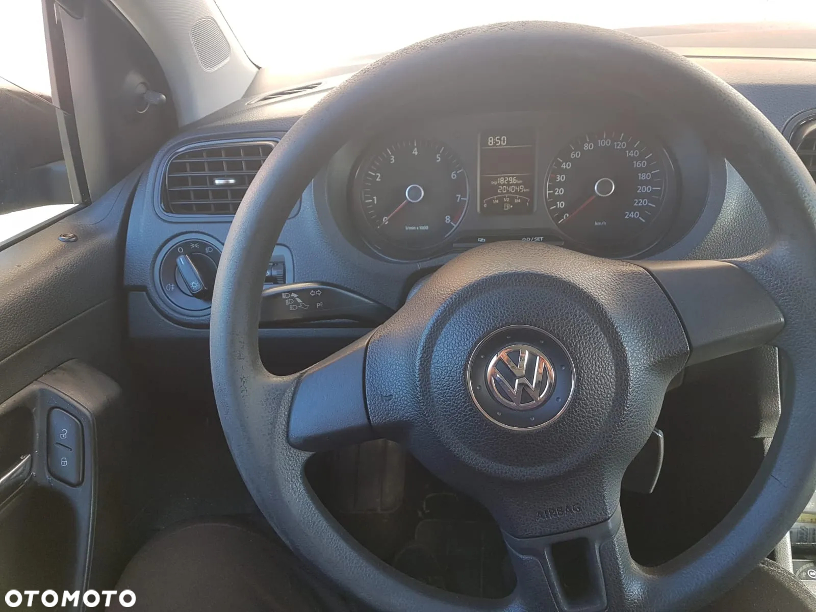 Volkswagen Polo - 7