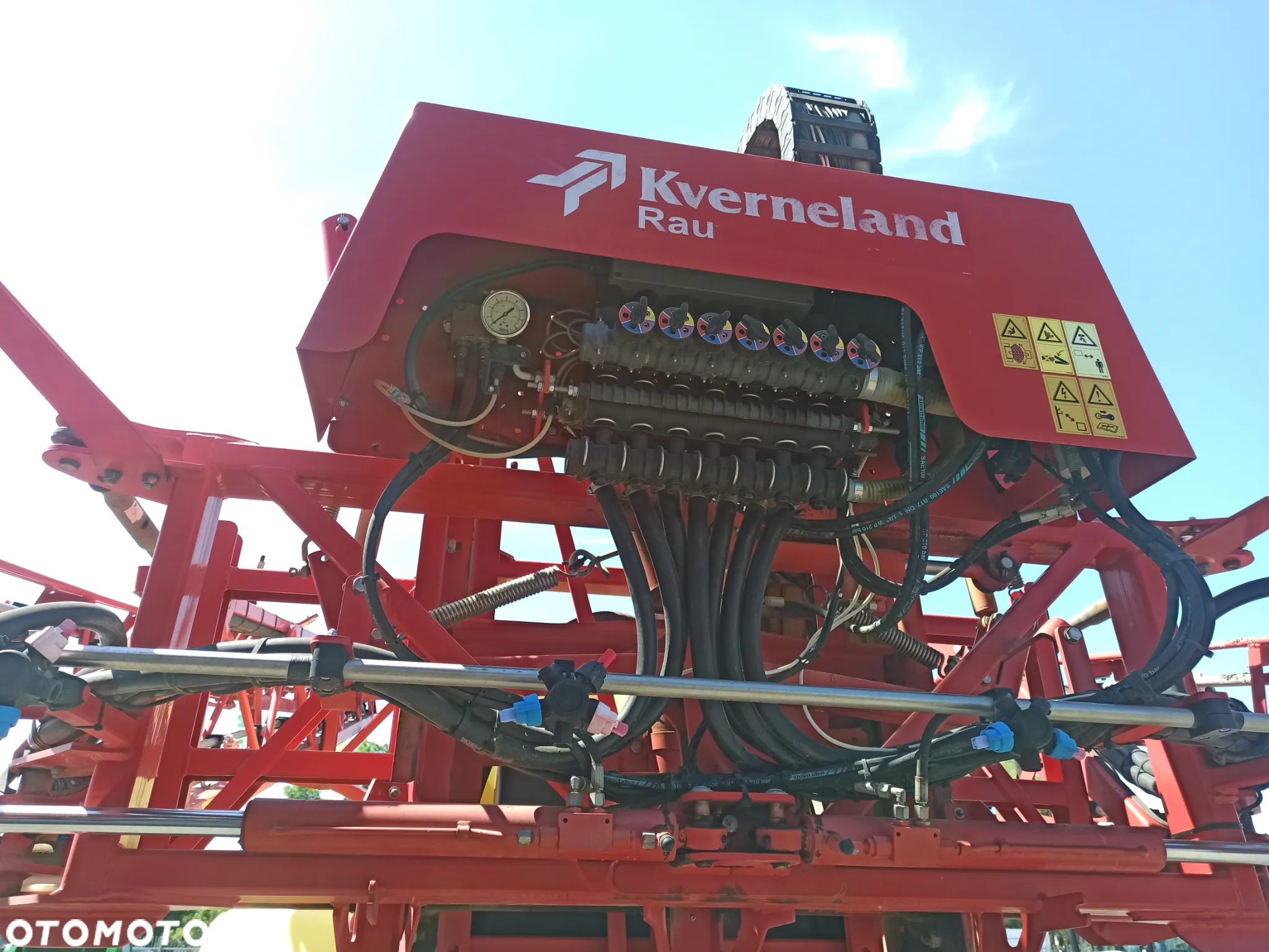 Kverneland Ikarus 3800 - 8