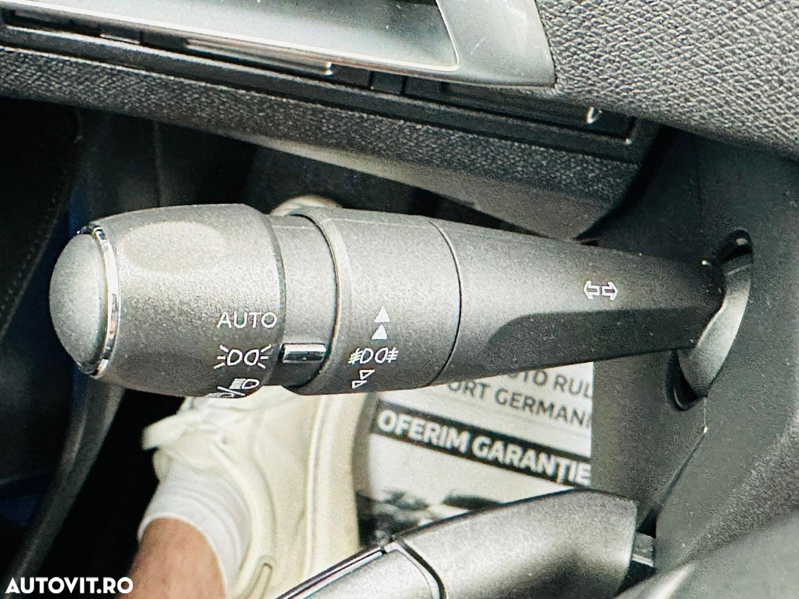 Peugeot 3008 PureTech 130 Stop & Start GPF Active Pack - 25