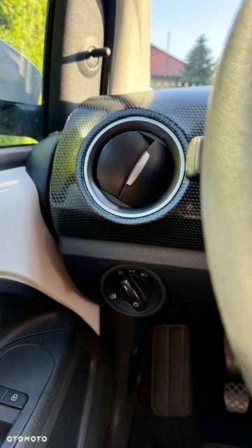Volkswagen up! 1.0 move - 19
