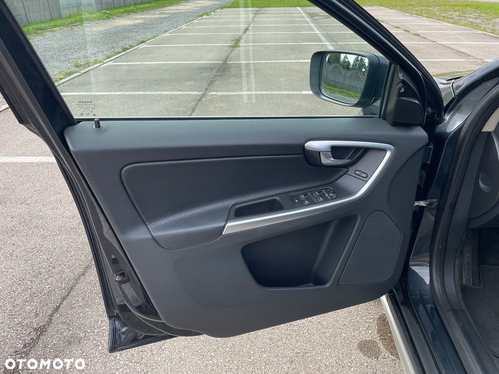 Volvo XC 60 D3 Summum - 26
