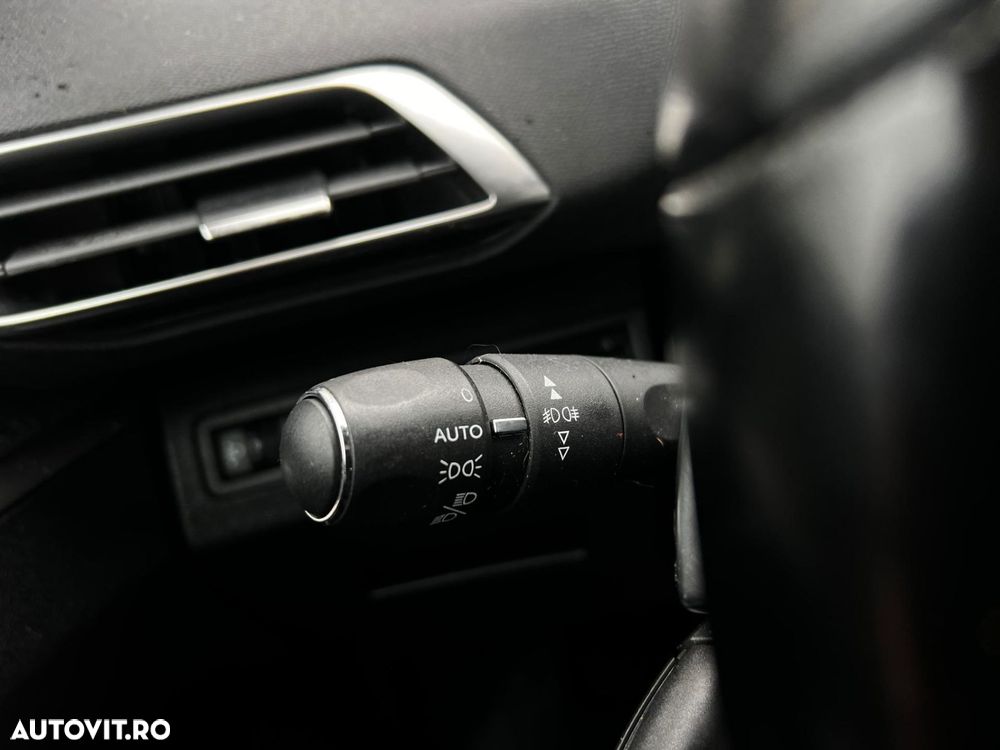 PEUGEOT 3008 2018 — imagine 54