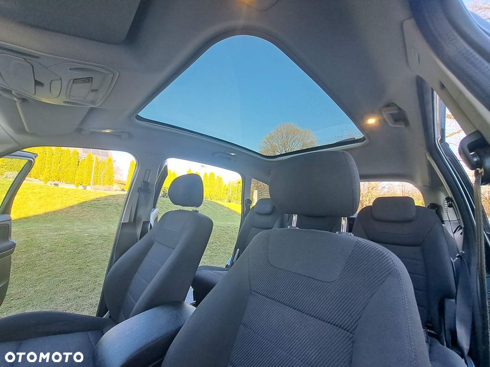 Ford S-Max 2.2 TDCi DPF Titanium - 15